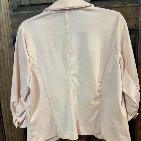 Candie's Lace Detailed Light Pink Blazer - Picture 7 of 7